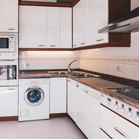 Zumalakarregi By People