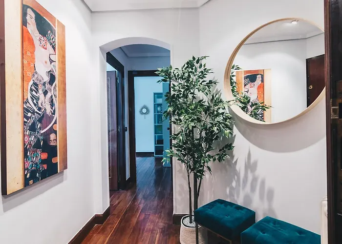 Zumalakarregi By People