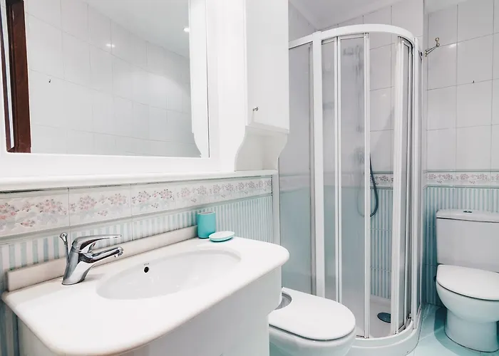 Zumalakarregi By People ビルバオ